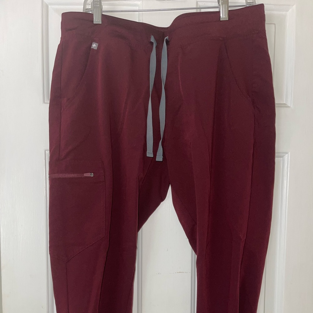 figs maroon zamora joggers (large, regular)